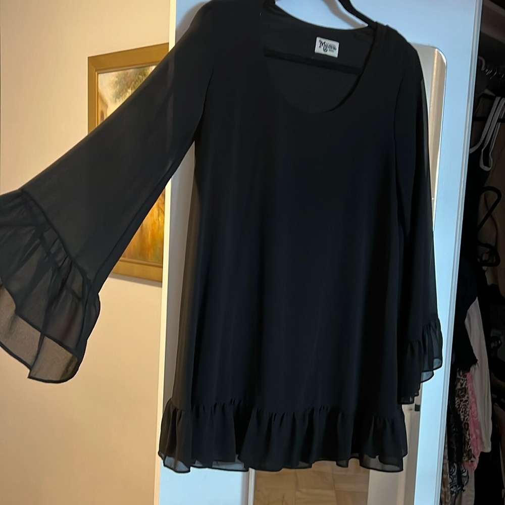 Show me your Mumu size small long sleeve black dress